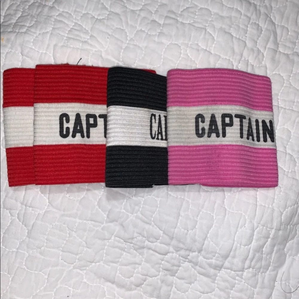 4 “Captain” Armbands